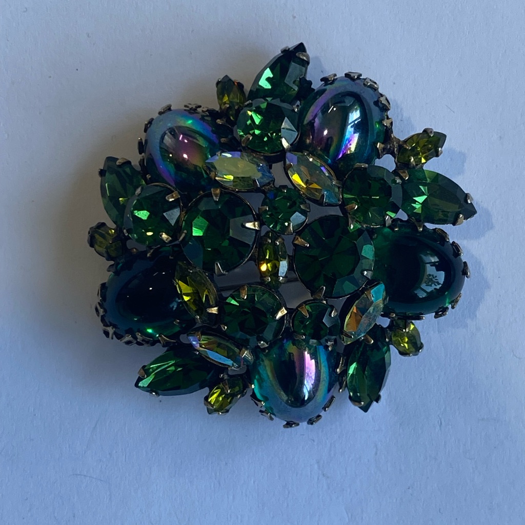 Vintage Regency Brooch W/Cabochons & Rhinestones Emerald Green